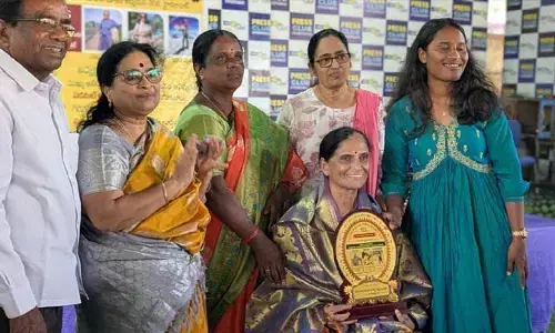 గిరిజ పైడిమర్రికి ఎమ్మా గేట్ ఉడ్ అవార్డు