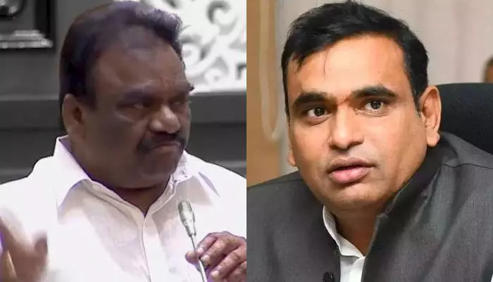 నా హక్కులు కాలరాస్తే తిరగబడతా.. మందుల సామేల్ సంచలన వ్యాఖ్యలు నా హక్కులు కాలరాస్తే తిరగబడతా.. మందుల సామేల్ సంచలన వ్యాఖ్యలు
