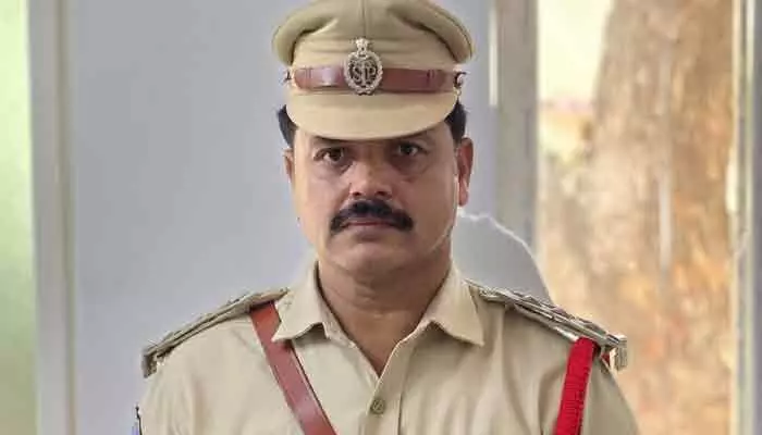హాలియా సీఐగా ఎస్.రాఘవరావు బాధ్యతలు స్వీకరణ హాలియా సీఐగా ఎస్.రాఘవరావు బాధ్యతలు స్వీకరణ