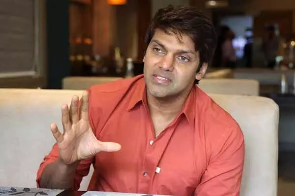 సినీ నటుడు ఆర్య, నిర్మాతలపై చీటింగ్ కేసు నమోదు సినీ నటుడు ఆర్య, నిర్మాతలపై చీటింగ్ కేసు నమోదు