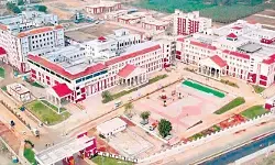 పిడుగురాళ్ల మెడికల్ కాలేజీకి భారీగా సీట్లు మంజూరు పిడుగురాళ్ల మెడికల్ కాలేజీకి భారీగా సీట్లు మంజూరు
