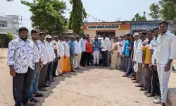 గ్రామీణులకు అందుబాటులో అంబులెన్స్ సేవలు గ్రామీణులకు అందుబాటులో అంబులెన్స్ సేవలు