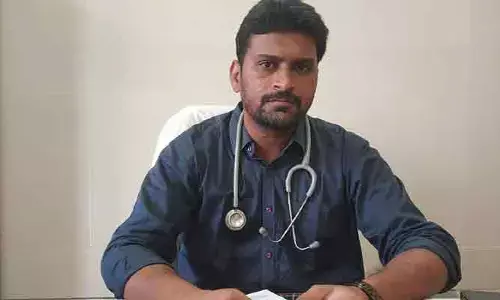మునగాల నూతన మెడికల్ ఆఫీసర్ మలిశెట్టి సుశాంత్ బాధ్యతలు స్వీకరణ