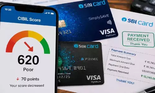 SBI క్రెడిట్ కార్డు యూజర్లకు షాక్.. బిల్లు కట్టినా భారీగా తగ్గిన సిబిల్ స్కోర్