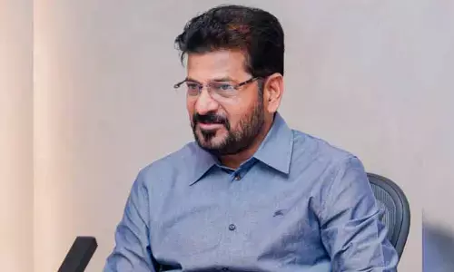రేపు హస్తినకు సీఎం రేవంత్ రెడ్డి.. నామినేటెడ్ పదవులపై AICC పెద్దలతో భేటీ?