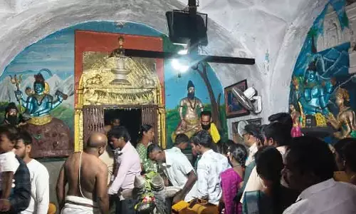 దక్షిణ కాశీకి పోటెత్తిన భక్తులు