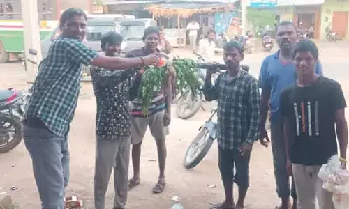 వరుణ దేవా.. కరుణ లేదా