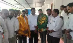 కాంగ్రెస్ పార్టీ బలోపేతానికి ప్రతి కార్యకర్త కృషి చేయాలి కాంగ్రెస్ పార్టీ బలోపేతానికి ప్రతి కార్యకర్త కృషి చేయాలి