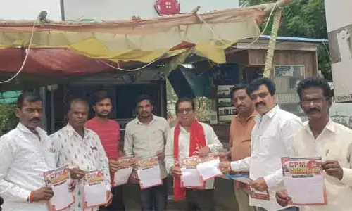 ప్రభుత్వ శాఖల్లో ఖాళీలను వెంటనే భర్తీ చేయాలి