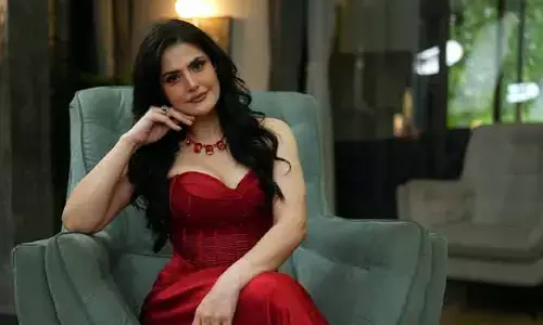 ఫాల్తూ మాటలు నా ముందు మాట్లాడొద్దు.. ఫొటో గ్రాఫర్లకు హీరోయిన్ వార్నింగ్