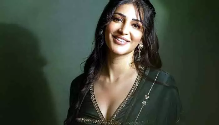 ముంబై నుంచి చెన్నైకి షిఫ్ట్.. ‘పెద్ది’తో శృతి హాసన్కి కలిసి వచ్చిందా? ముంబై నుంచి చెన్నైకి షిఫ్ట్.. ‘పెద్ది’తో శృతి హాసన్కి కలిసి వచ్చిందా?