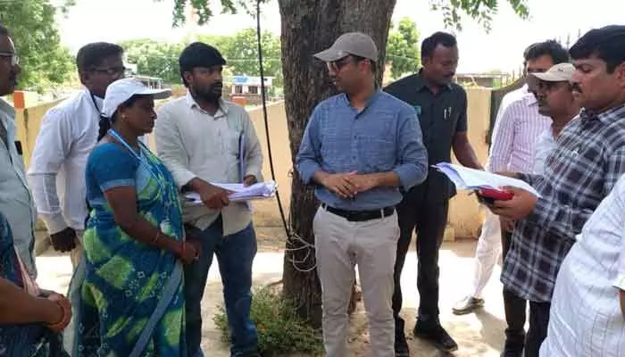 కస్తూరిభా విద్యాలయం కలెక్టర్ ఆకస్మిక తనిఖీ కస్తూరిభా విద్యాలయం కలెక్టర్ ఆకస్మిక తనిఖీ