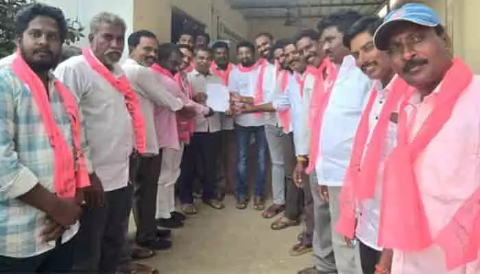 కన్నేపల్లి పంపులను వెంటనే ప్రారంభించి రైతులను ఆదుకోవాలి కన్నేపల్లి పంపులను వెంటనే ప్రారంభించి రైతులను ఆదుకోవాలి