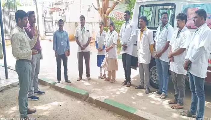 108 సిబ్బంది ఎల్లవేళలా అప్రమత్తంగా ఉండాలి 108 సిబ్బంది ఎల్లవేళలా అప్రమత్తంగా ఉండాలి