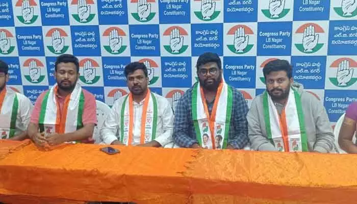 యూత్ కాంగ్రెస్ రాష్ట్ర అధ్యక్షుడు శివచరణ్ రెడ్డి పై ఆరోపణలు చేస్తే ఊరుకునేది లేదు.. యూత్ కాంగ్రెస్ రాష్ట్ర అధ్యక్షుడు శివచరణ్ రెడ్డి పై ఆరోపణలు చేస్తే ఊరుకునేది లేదు..