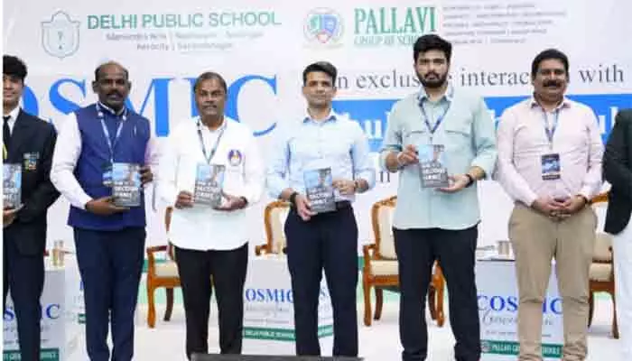 డీపీఎస్ నాచారంలో వ్యోమగామి శుభాన్షు శుక్లా సందడి డీపీఎస్ నాచారంలో వ్యోమగామి శుభాన్షు శుక్లా సందడి