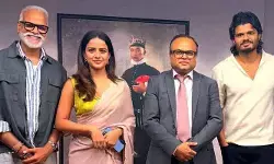 యూకేలో తెలుగు సినిమా ప్రమోషన్స్.. సందడి చేసిన ఎపిక్ జంట యూకేలో తెలుగు సినిమా ప్రమోషన్స్.. సందడి చేసిన ఎపిక్ జంట