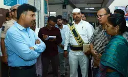 కమలా నెహ్రూ ప్రభుత్వాసుపత్రిని ఆకస్మికంగా తనిఖీ చేసిన కలెక్టర్ కమలా నెహ్రూ ప్రభుత్వాసుపత్రిని ఆకస్మికంగా తనిఖీ చేసిన కలెక్టర్
