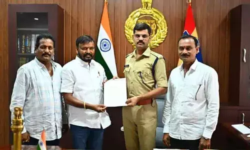 మిల్లర్ల సమస్య పరిష్కారానికి కృషి చేయాలి