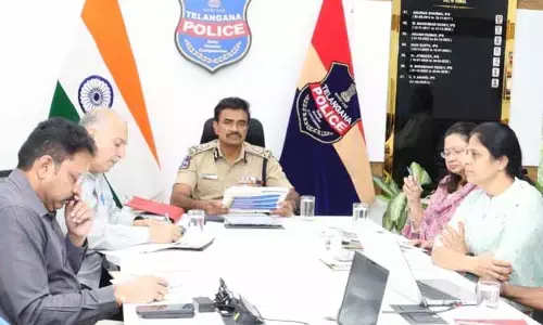 క్యాంపస్‌లో డ్రగ్స్ కనిపిస్తే కాలేజీ గుర్తింపు రద్దు: డీజీపీ సీవీ ఆనంద్ మాస్ వార్నింగ్