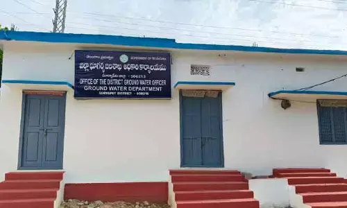 భూగర్భ జల శాఖ కార్యాలయంలో ఏసీబీ దాడులు..