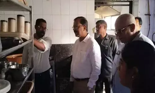 హోటళ్లకు ఎంఎంసీ కమిషనర్ అల్టిమేటం