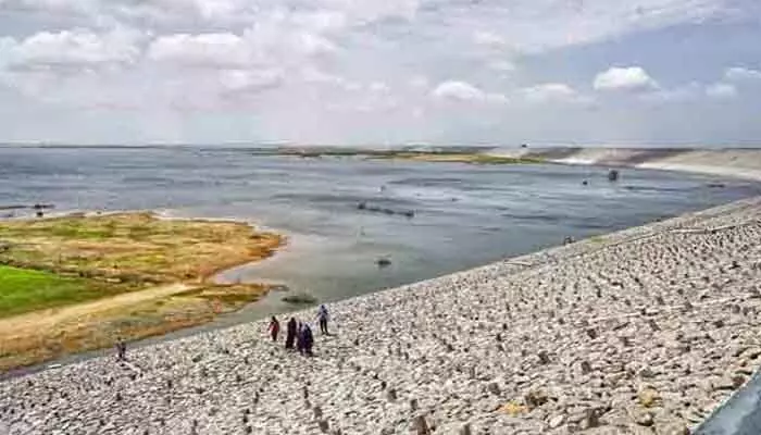 కొండపోచమ్మ సాగర్ విజిలెన్స్ రిపోర్టుపై సస్పెన్స్.. సర్కారుకు చేరని నివేదిక! కొండపోచమ్మ సాగర్ విజిలెన్స్ రిపోర్టుపై సస్పెన్స్.. సర్కారుకు చేరని నివేదిక!