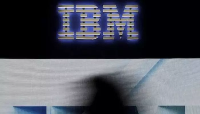 IBM Crash: ఐబీఎం చరిత్రలోనే అతిపెద్ద పతనం IBM Crash: ఐబీఎం చరిత్రలోనే అతిపెద్ద పతనం