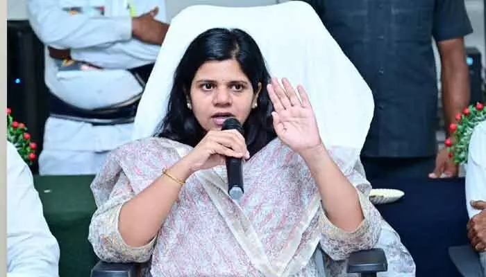 ఎన్యూమరేషన్ ఫారంల సమర్పణకు సమీపించిన గడువు : కలెక్టర్ ఇలా త్రిపాఠి ఎన్యూమరేషన్ ఫారంల సమర్పణకు సమీపించిన గడువు : కలెక్టర్ ఇలా త్రిపాఠి