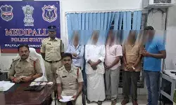 బోడుప్పల్‌లో పేకాట స్థావరంపై పోలీసుల దాడి