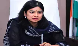 యాక్షన్ ప్లాన్ ప్రకారం ఇందిరమ్మ ఇండ్లు పూర్తి చేయాలి: జిల్లా కలెక్టర్ యాక్షన్ ప్లాన్ ప్రకారం ఇందిరమ్మ ఇండ్లు పూర్తి చేయాలి: జిల్లా కలెక్టర్