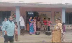 మర్కోడు అంగన్వాడీ కేంద్రం, పాఠశాలలను తనిఖీ చేసిన తహసీల్దార్ మర్కోడు అంగన్వాడీ కేంద్రం, పాఠశాలలను తనిఖీ చేసిన తహసీల్దార్