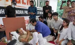‘విద్యాశాఖ మంత్రిగా సోనమ్ వాంగ్‌చుక్‌ను నియమించాలి’.. సీజేపీ నిరసనలో కేజ్రీవాల్