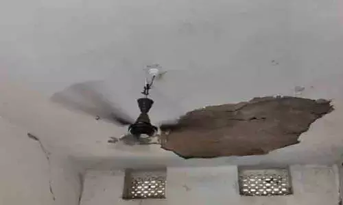 తృటిలో తప్పిన పెను ప్రమాదం