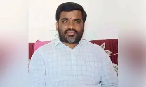 సీబీఐటీ లో కలకలం.. అధ్యాపకుడి వేధింపుల ఆరోపణలు
