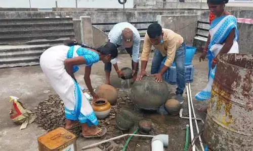 పేరుకే ఫ్రైడే–డ్రైడే..!