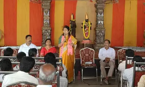 ఓటరు జాబితా పై అప్రమత్తంగా ఉండాలి : మాజీ ఎమ్మెల్యే గొంగిడి సునీత