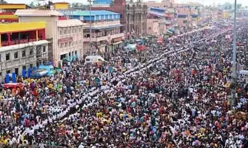 పూరీ రథయాత్రలో తొక్కిసలాట.. ఒకరు మృతి.. 120 మందికి గాయాలు