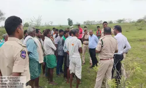 చామనపల్లిలో పోడు భూముల లొల్లి