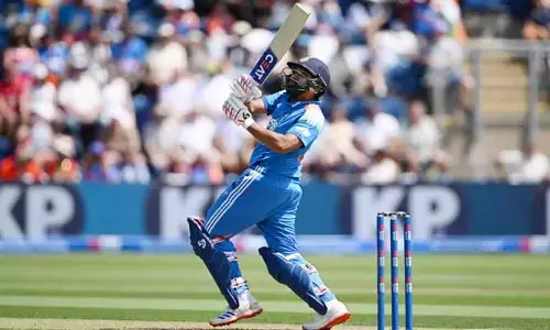 IND Vs ENG: నిలకడగా ఆడుతున్న రోహిత్, కోహ్లీ.. కెప్టెన్ శుభ్‌మన్ గిల్ అవుట్