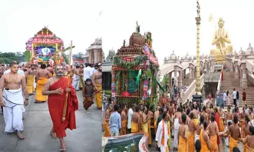 సమతామూర్తి కేంద్రంలో వైభవంగా జగన్నాథుని రథోత్సవం