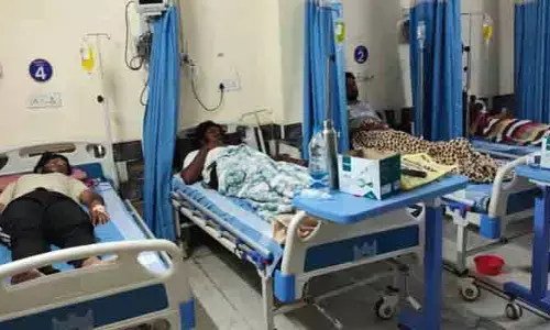 సిరిసిల్లలో మళ్లీ ఫుడ్ పాయిజన్ కలకలం