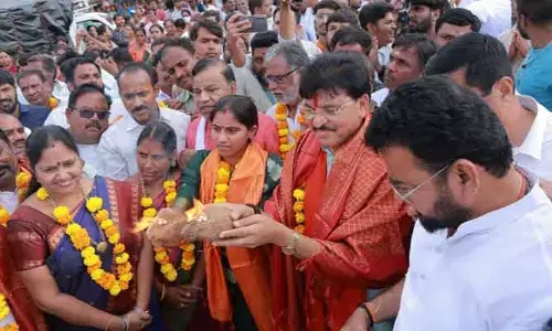 హిందువులందరూ ఐకమత్యంగా సంఘటితమై ఉండాలి : ఎమ్మెల్యే పైడి రాకేష్ రెడ్డి