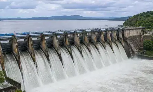 కర్ణాటక డ్యాముల్లో నిండుకుండలా కృష్ణమ్మ