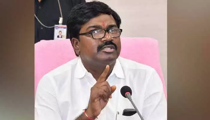 వైఎస్ఆర్ హయాంలో ప్రాజెక్టుల అవినీతి వైఎస్ఆర్ హయాంలో ప్రాజెక్టుల అవినీతి