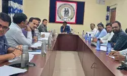 అర్జీ-2లో కార్మికుల సమస్యలకు తక్షణ పరిష్కారం చూపాలి అర్జీ-2లో కార్మికుల సమస్యలకు తక్షణ పరిష్కారం చూపాలి