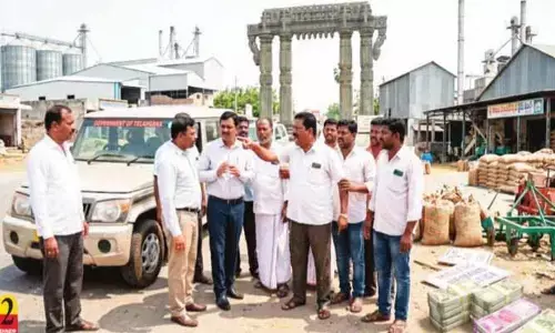 సీఎంఆర్ బకాయిలు రూ. 230 కోట్లు.. మూడేళ్లయినా డబ్బులు చెల్లించని వైనం