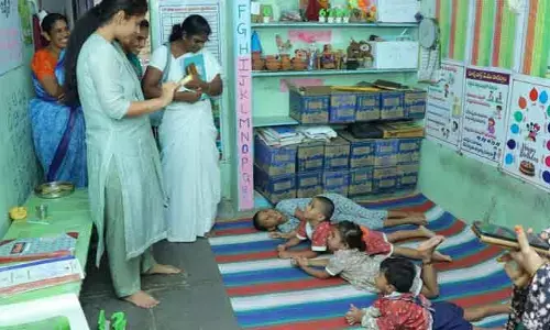 వైద్య సేవలతో ప్రజల్లో విశ్వాసం పెంచాలి: కలెక్టర్ చాహత్ బాజ్‌పాయి