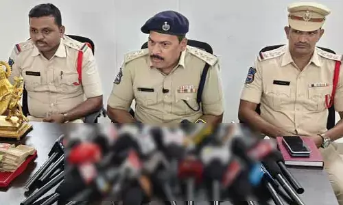 హుస్నాబాద్‌లో వరుస దొంగతనాల కేసు ఛేదించిన పోలీసులు