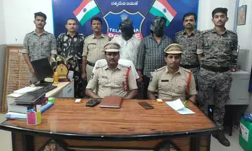 వేమునూరి స్వామి హత్య కేసు ఛేదించిన రెబ్బెన పోలీసులు